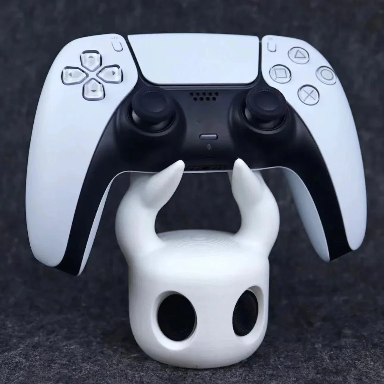 Hollow Knight Universal Stand for Controllers