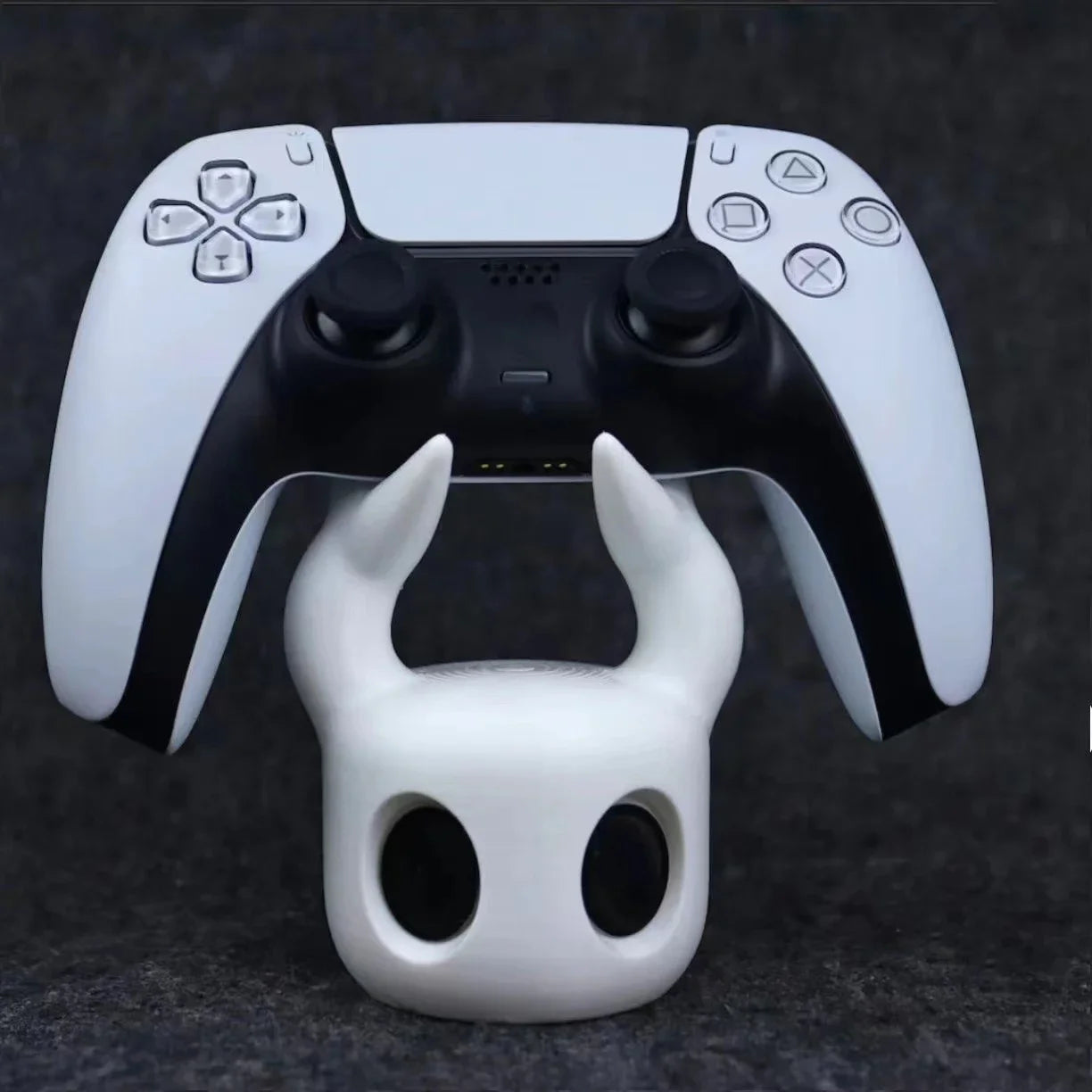 Hollow Knight Universal Stand for Controllers